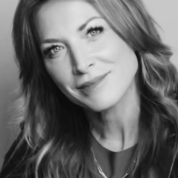 Meet your Posher, Dawn - Picture 1 of 1